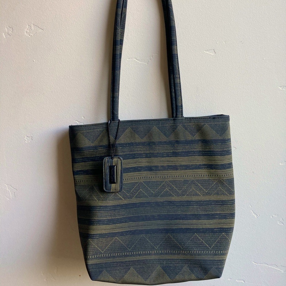Falchi Sport bag, like new, no flaws, shoulder bag